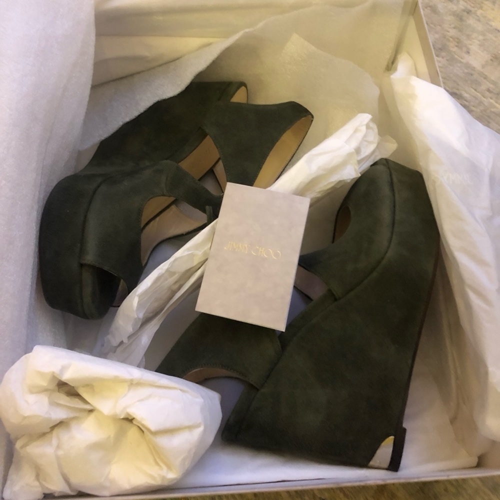 Jimmy Choo Nayeem Green Suede Tie Wedge Sandals NWT Size 7
